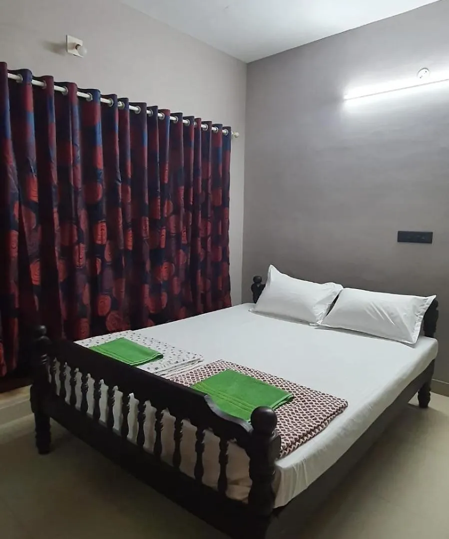 Vandrarhem Ahoi Beach Home Alappuzha Indien